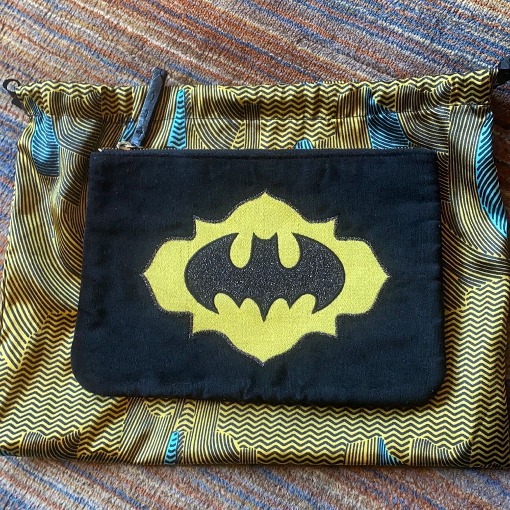 Mehry Mu Velvet bag with batman logo